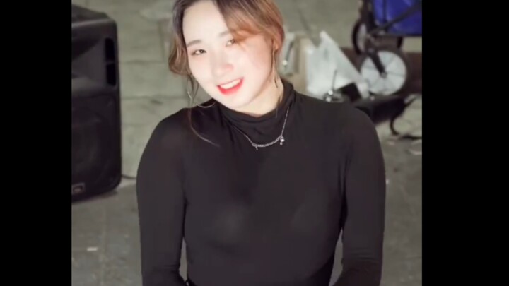 If I don't watch Zheng Ren for a day, I feel uncomfortable all over...