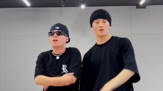 WDBZ仁奎&MARK跳NCT U-《MISFIT》～还有WDBZ全员版本哦～