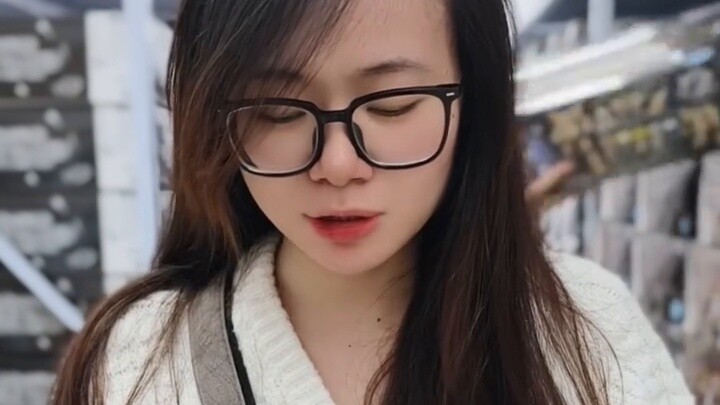 Hãy xem cách Shehu sử dụng 500 nhân dân tệ để giành được MGEX và tấn công tự do.