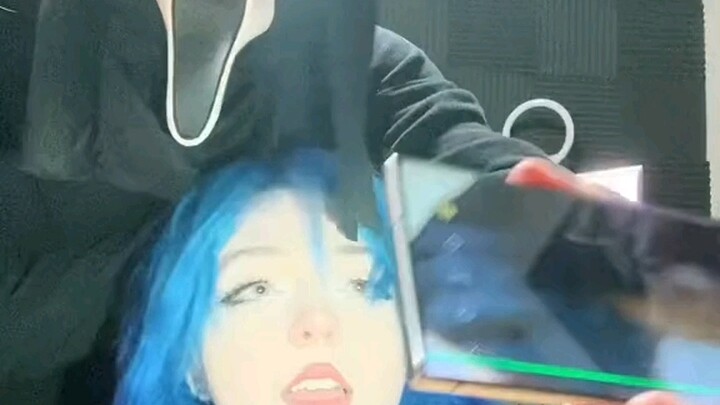 Who wouldn't want a girlfriend like this?