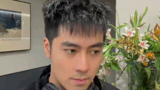 突然心情不好的瞬间