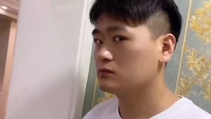 Cảnh tượng nổi tiếng về tiền tư nhân bị phát hiện, không có gì bạn không thể tưởng tượng, không có n