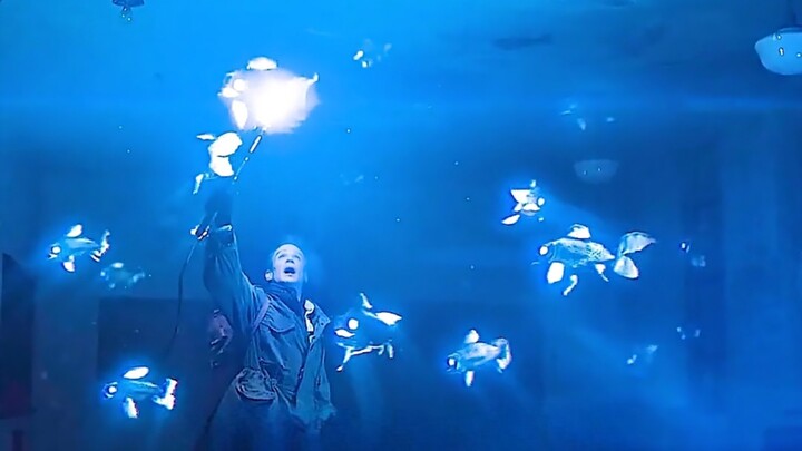 Kehangatan yang Menakutkan - Lampu yang Memperlihatkan Arwah Gentayangan ⚡