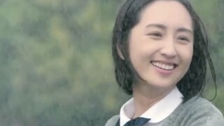 剧版《想见你》中这场浪漫的淋雨戏，现在看还是会狠狠心动！没想到拍摄现场是如此欢乐！小学生行为🈶️！
