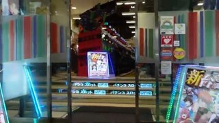 y2mate.com - JAPAN DIARIES ueno asakusa akihabara claw machine street food hotel