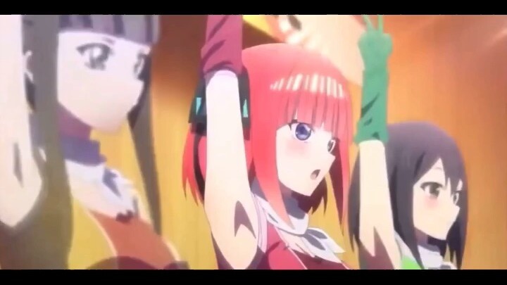 ฉากตอนที่นิโนะเต้น~ร้องเพลง  จากเรื่องเจ้าสาวของผมเป็นแฝดห้าเดอะมูฟวี่