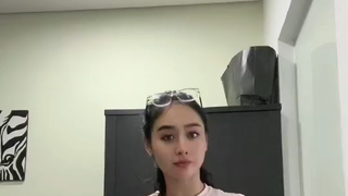 Ternyata wanita dewasa auranya gak nahan