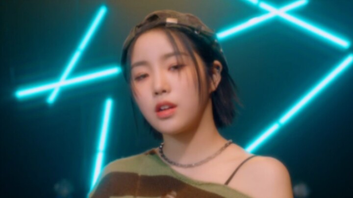 Phiên bản dance của ca khúc "Scars" do nhóm nhạc nữ mới YOUNG POSSE của DSP trình bày đã được phát h
