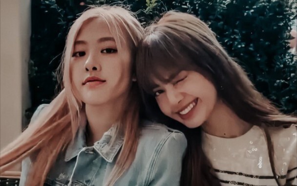 [Chaelisa] Penuh dengan cinta~