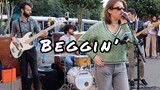 [Allie Sherlock] Bài hát hit gần đây Beggin' trên đường phố Ireland