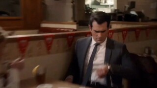 我还以为克莱尔差点又要搞砸了情人节，在菲尔把他们....