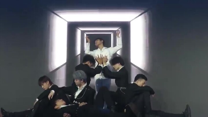ลี่เจินหนิง งานวันเกิด 20191105 คัฟเวอร์ Seventeen – Fear: ชอบเสี่ยวปาและเหวินถิงจริงๆ ได้มาอีกหนึ่ง