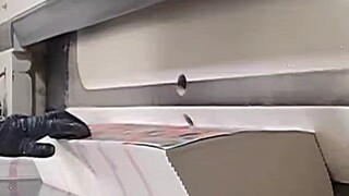 Even with an annual salary of 200,000, we still can't find anyone to hire.