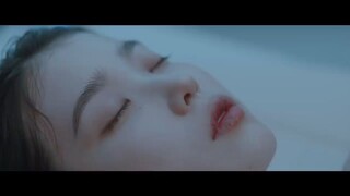 IU & SUGA - EIGHT MV