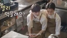 Jaywon on their own world ❤️❤️