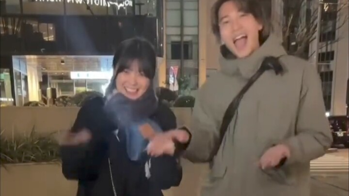 Silver powder! Shoji Hirohei and Kudo Mio Happy Kamen Rider Gabu OP Dance