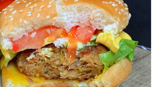 hati-hati! Karya tersebut diduga merupakan kritikus layar raksasa! Animasi stop-motion Krabby Patty 
