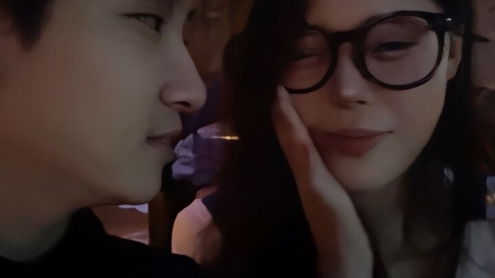 ตอนที่เราคุยกันทางออนไลน์ไม่ได้เป็นแบบนี้นะ...