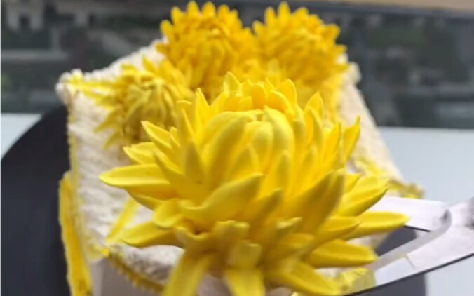 รวมเค้กสุดอันตรายที่ช่างแต่งหน้าเค้กเคยทำจนเกือบโดนต่อย!