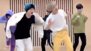 [TXT]191001一群小鸡仔师弟们也来挑战号锡的Chicken Noodle Soup啦