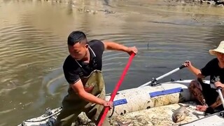 Cái mỏ lớn mà chúng ta bỏ ra 150.000 tệ để thuê cuối cùng cũng đã cạn nước, chúng ta hãy xem còn lại