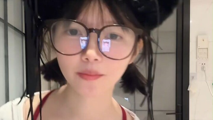 Behind the scenes December 24