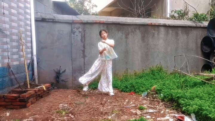 [Brain Rot] Does anyone watch my brain-rot dance?