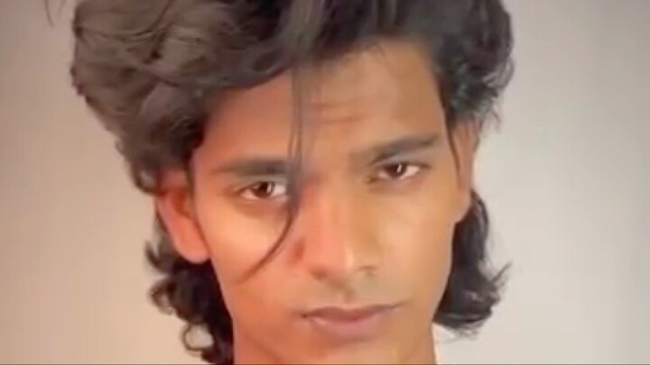 Aizen sama hair style