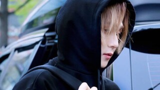 Có lý do tại sao HyunA lại phải lòng tôi trong suốt một năm rưỡi.