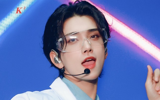 【Hong Ji-soo】230311 CARAT LAND PANG! 4K rekaman langsung kacamata pelindung berdesing