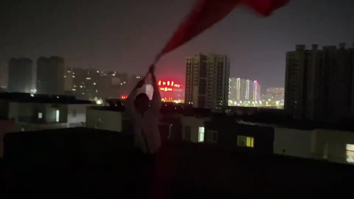 朋友喝醉了，说什么苏维埃万岁，不太理解。