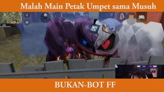 Malah Main Petak Umpet sama Musuh