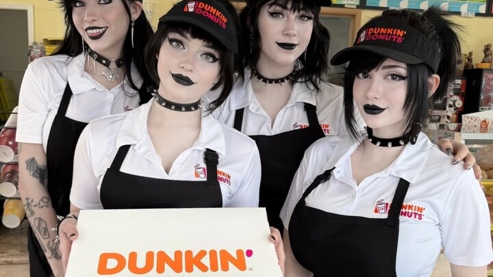 Bro selalu berhati-hati saat menghadapi godaan dari wanita cantik.