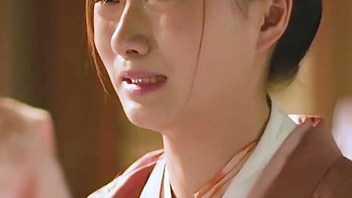 สาวที่หมิงหลันเคยช่วยเหลือด้วยความหวังดีในตอนแรก ท้ายที่สุดก็ยินดีออกมาเป็นพยานให้กับหมิงหลันเช่นกัน