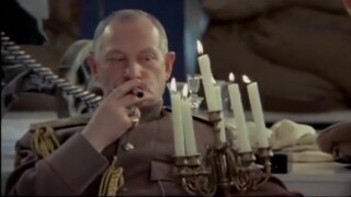 【فيلم كوميدي روسي قصير】 اقتراح التغيير: سؤال خارج نطاق الموضوع