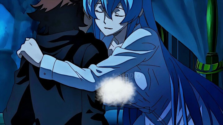 Siapa yang nggak suka sama wanita dewasa berwajah cantik dan tubuh aduhai?