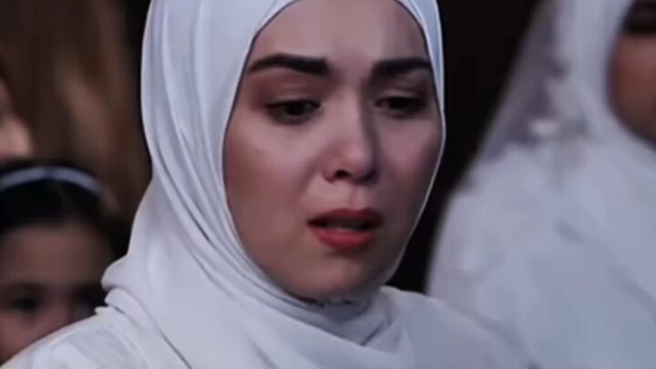 Mia Adriana menangis (7 Hari Mencintaimu)