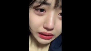 ساعدوني لا استطيع الضحك بعد الآن، كسرت أسناني الأمامية أثناء مطاردة كلب!!!