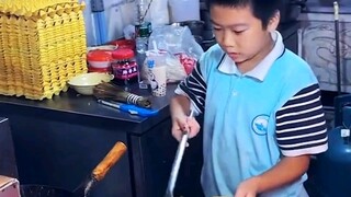 Jika universitasnya tidak tutup, anak itu bisa bekerja sampai usia pensiun...