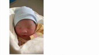 The circle of friends my husband posted on the day our child was born was more outrageous than the o