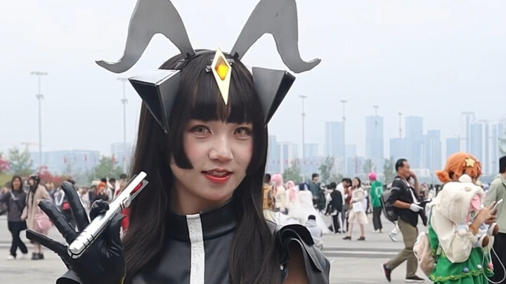 [Dabei Zhenghuo] Video hiếm hoi về Chiton Girl chiến đấu với Ultraman thế hệ đầu tiên