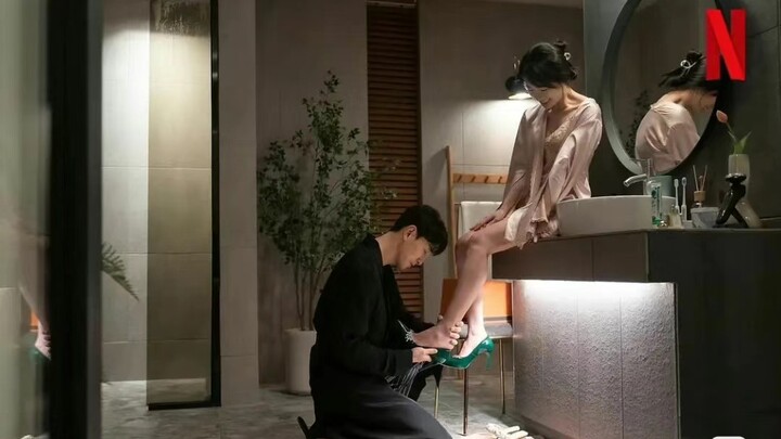 يانتشن، إذا نظرتِ إلى الوراء فقط، فإن زوجك سوف يوضح لك كل شيء.