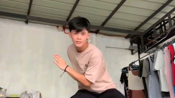 Tiktok dance