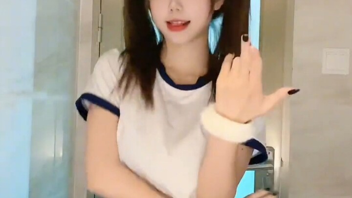 Muốn đánh bạn, lại sợ bạn sướng quá～