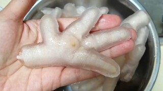 Setelah menonton video ini, silakan teruskan ke grup keluarga Anda...