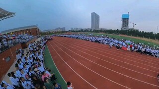 Bagaimana jika Internationale dinyanyikan pada upacara pembukaan?