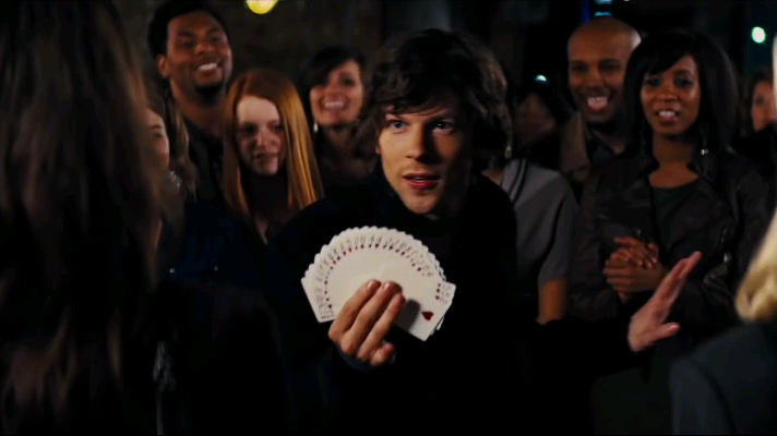 Now You See Me.      CLIP VIDEO 720P