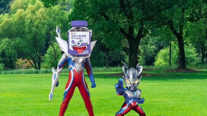 Why does Ultraman Zero chase Little Zero?
