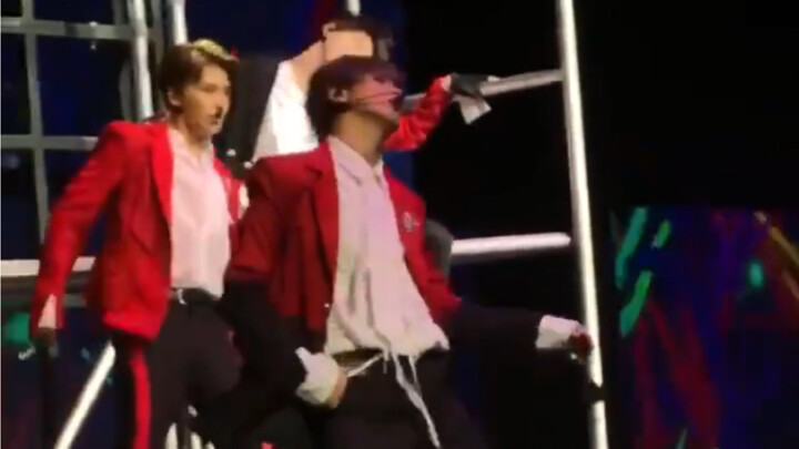 【Lee Kae-chan】Được chia sẻ điên đảo trên Twitter! Làm sao lại có người nhảy sexy đến thế chứ!