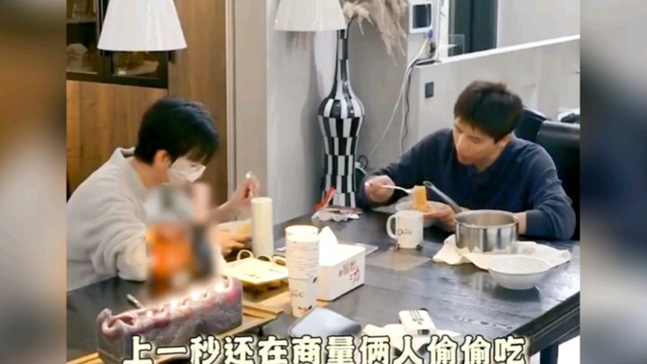 Hoa Thiếu có văn học 30 giây của riêng mình hahaha hahahahahahaha